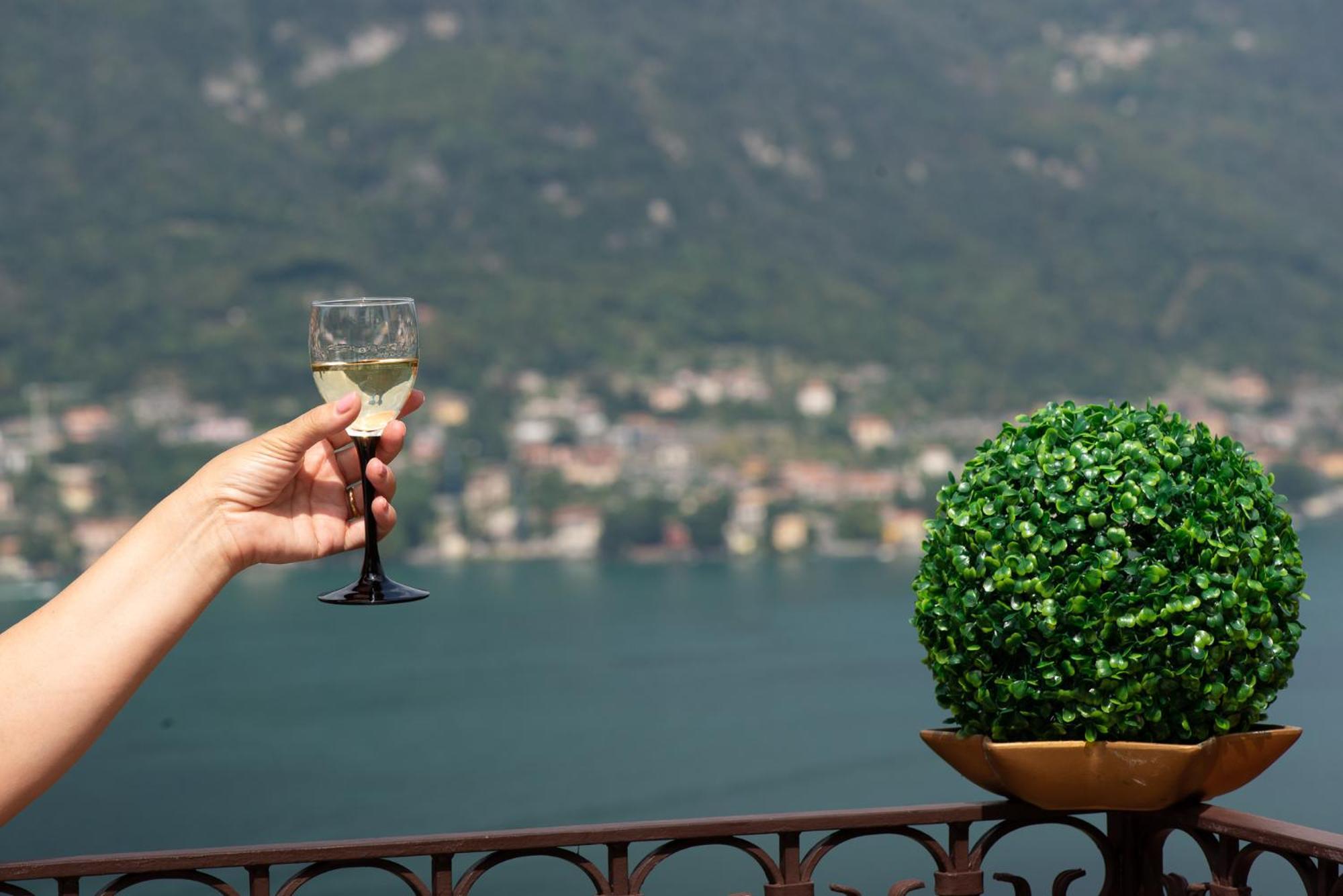 Appartamento "Bella Vista" Sul Lago Di Como Faggeto Lario Extérieur photo
